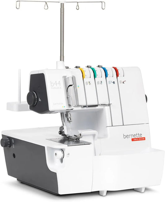 Surjeteuse Bernette Funlock 44